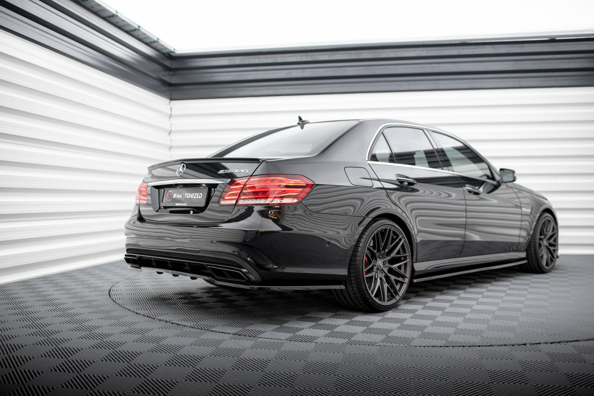 Bodykit passend voor Mercedes-Benz E63 AMG Sedan W212 Facelift (2012–2016)
