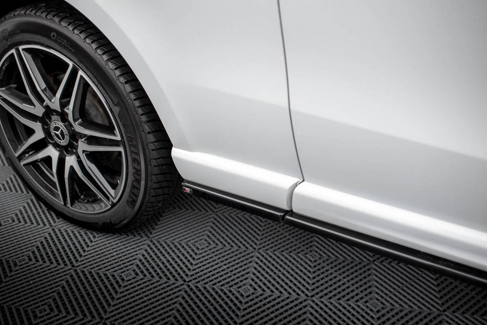 Zijskirts passend voor Mercedes-Benz V-Class Extra Long AMG-Line W447 Facelift 2019 - Maxton Glans Zwart