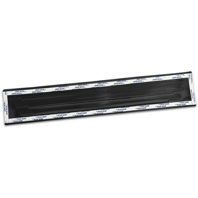 Avisa Black Inox door sill protectors  Toyota Hilux VIII Facelift 2020- - 'Lines' - 4-pieces