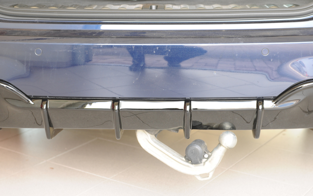 Diffuser passend voor BMW 3 Serie G20 Rieger Glans Zwart met Trekhaak