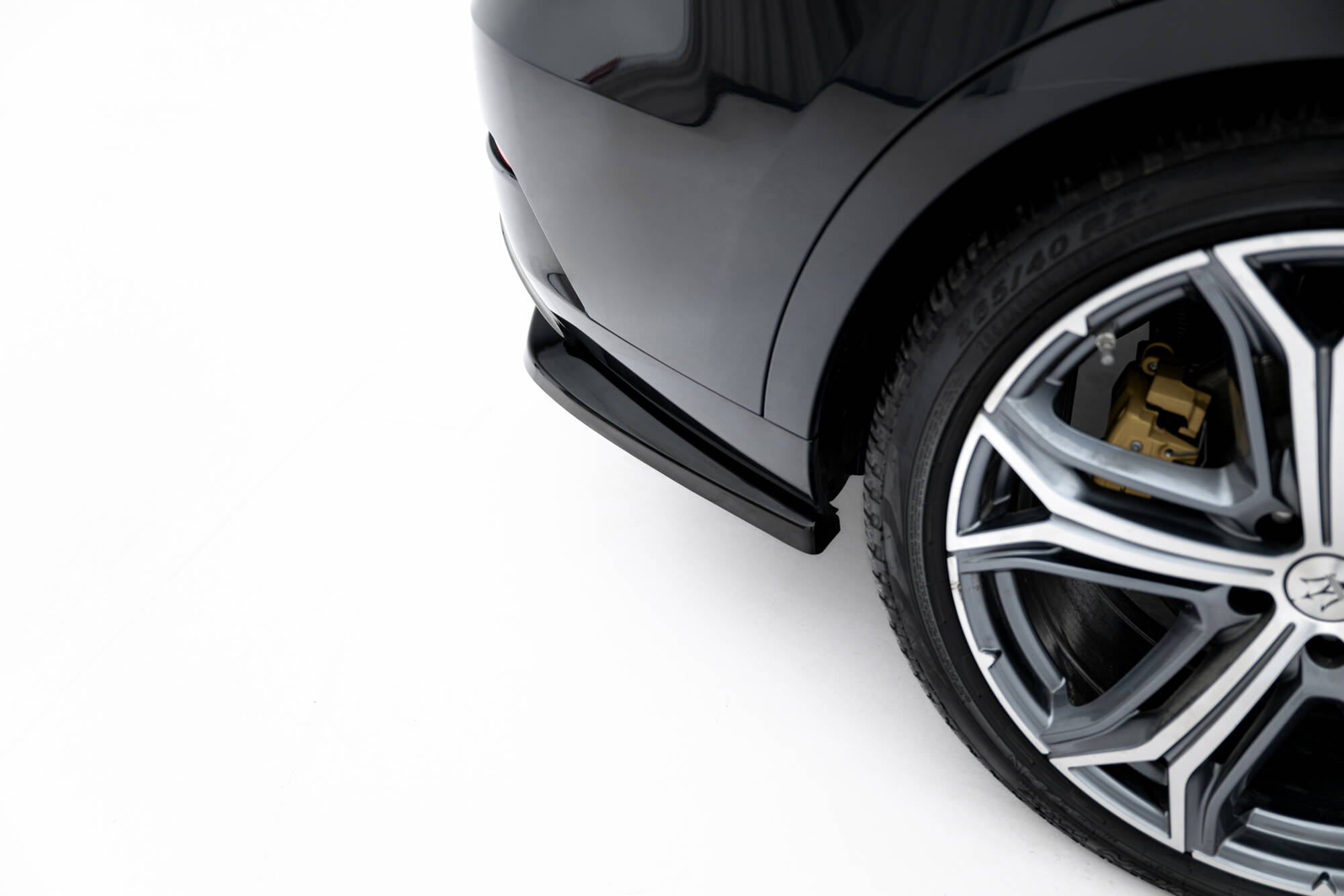 Achter Diffuser Maserati Levante GT MK1 Facelift maxton Glanzend zwart