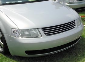 Grill without logo VW Passat 3B chrome ribben