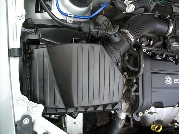Pipercross Opel Corsa C 1.2 16v inc Twinport 10/00-Standard Luch