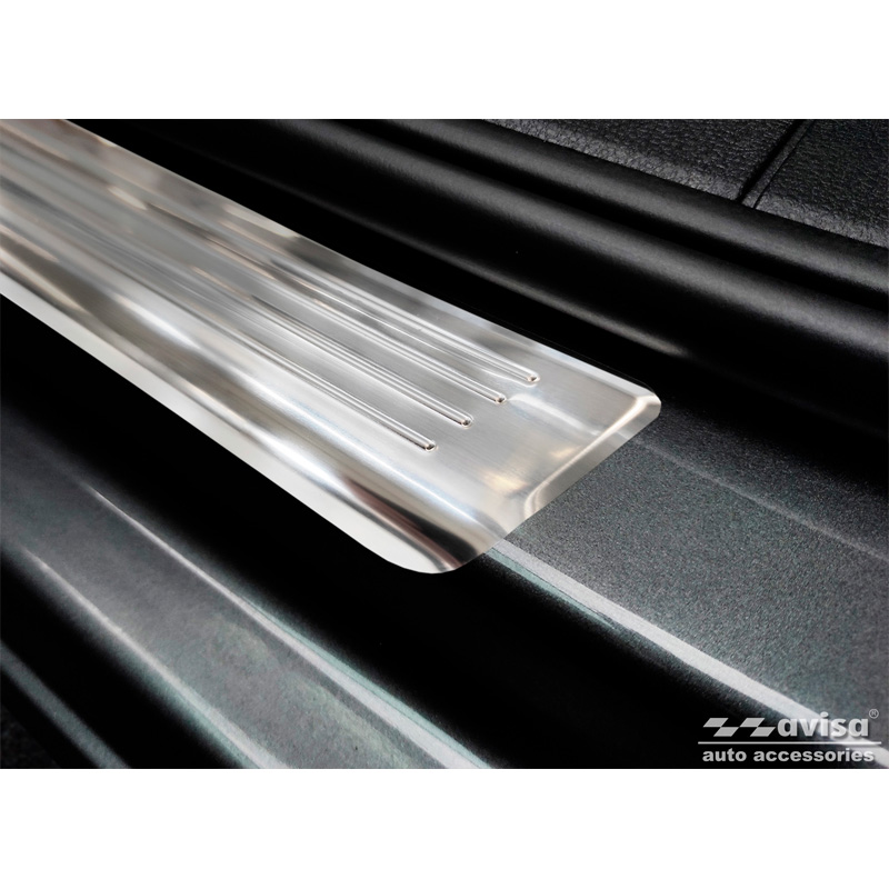 Inox door sill protectors  Volkswagen Caddy V 2020- - 'Lines' - 2-pieces