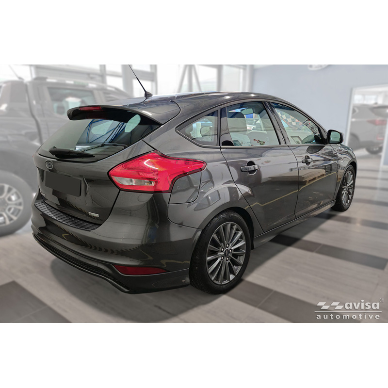Black Stainless Steel Rear bumper protector  Ford Focus III HB Facelift 2014-2018 & Fiësta 2017-2023 'Ribs'