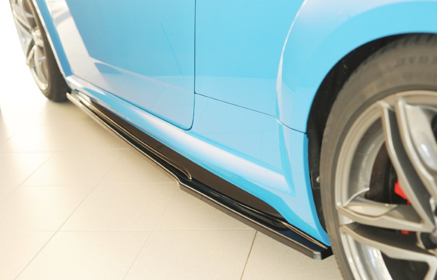 Zijskirts passend voor Audi TT  8S S-line/TTS/TT-RS (19mm hoog) Rieger glans zwart