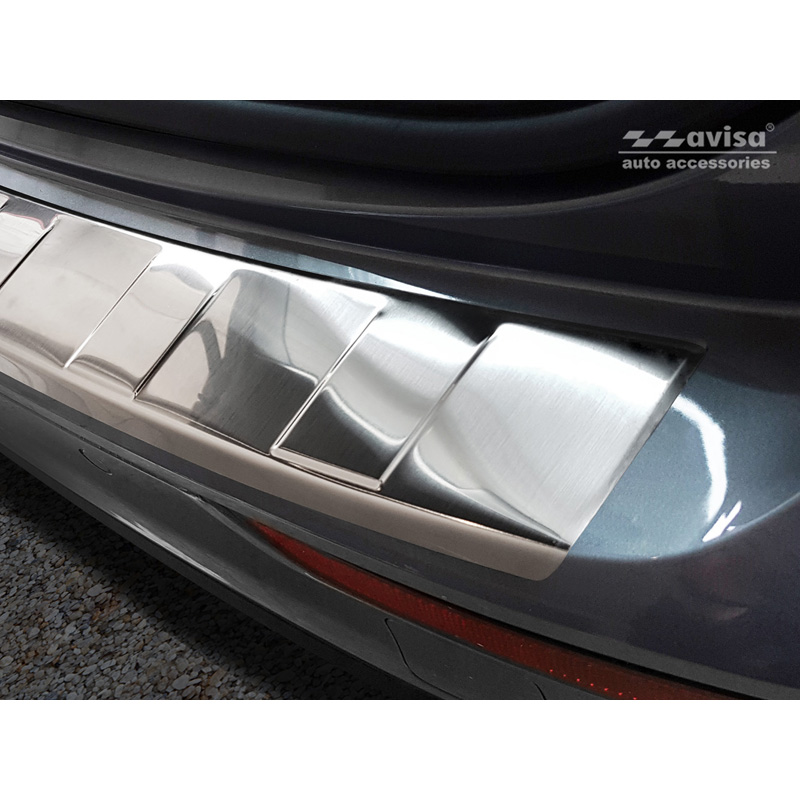 Stainless Steel Rear bumper protector  Volvo V60 II 2018- incl. Cross Country & R-Design