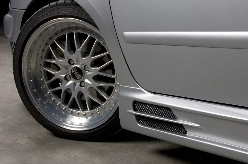 Sideskirts Peugeot 307/cc 3/5 Doors with 2 schacht and 2 uitsned