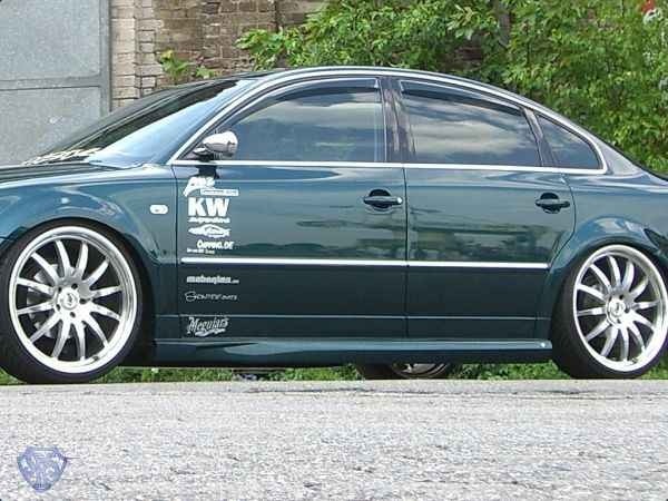 Sideskirts S2 VW Passat 3BG SRS-TEC