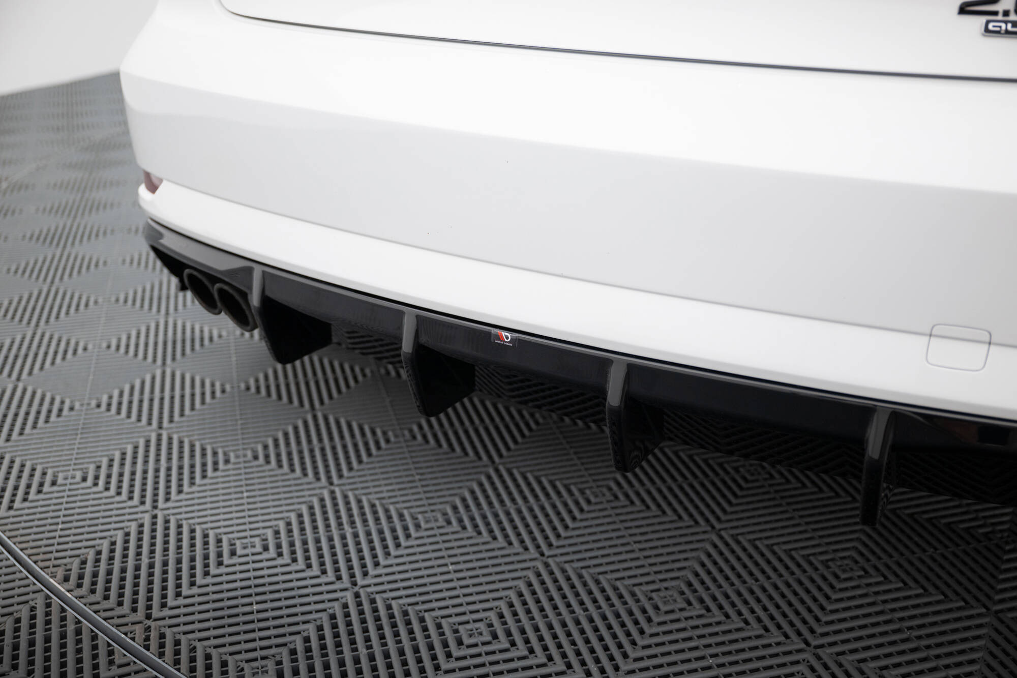 Achter Diffuser passend voor Audi A3 Sedan 8V Facelift Maxton Glanzend zwart