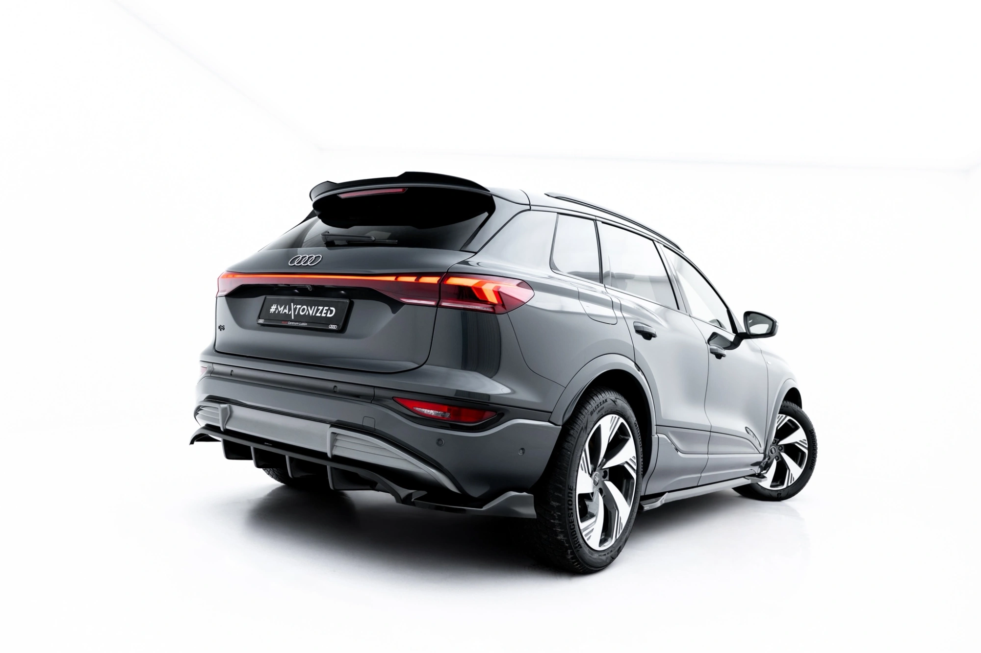 Diffuser passend voor Audi Q6 e-tron Standard / S-Line / SQ6 e-tron SUV & Sportback Mk1 (2023–heden) – Glans Zwart