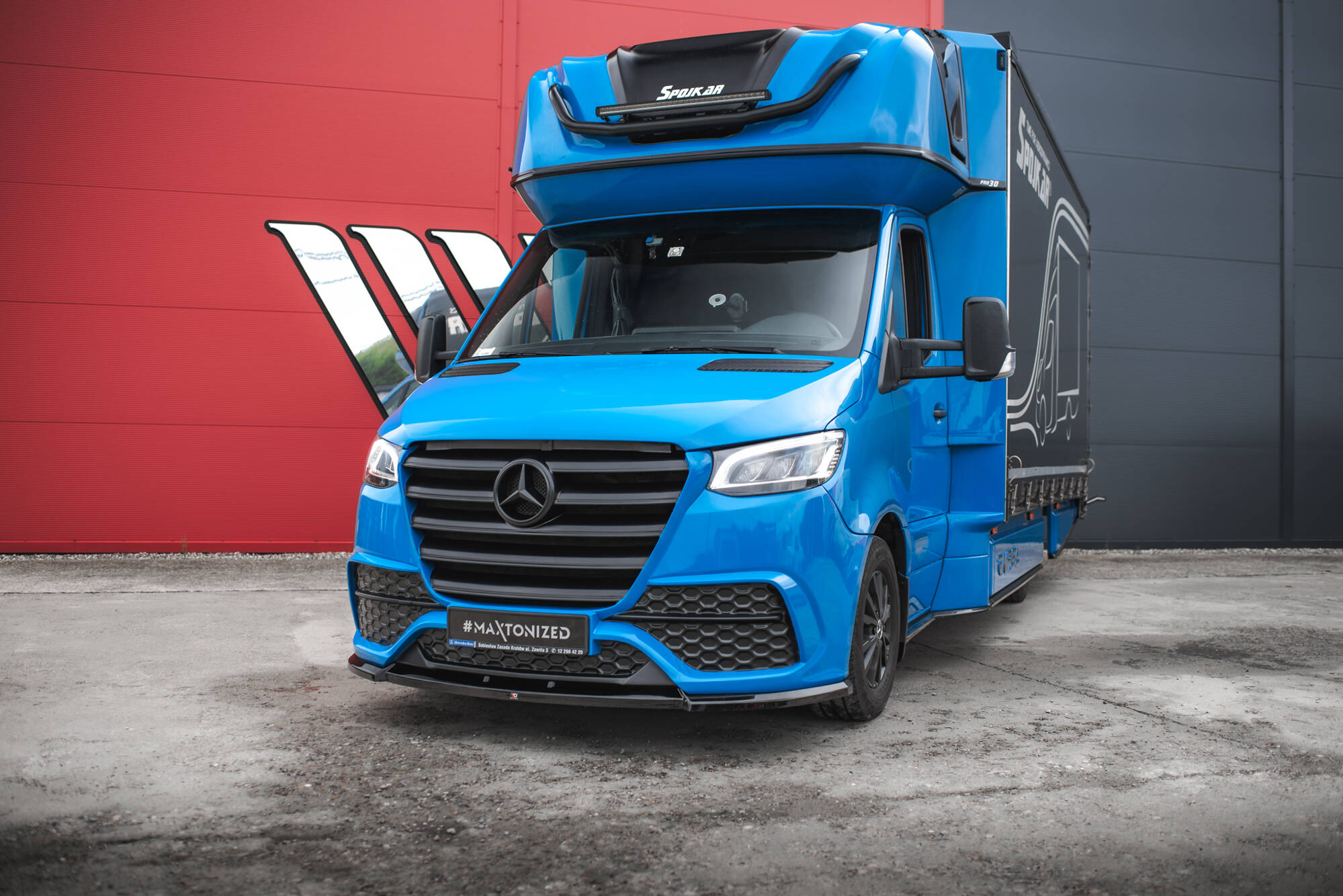 Voorspoiler passend voor Mercedes-Benz Sprinter MK3 Maxton Glanzend zwart