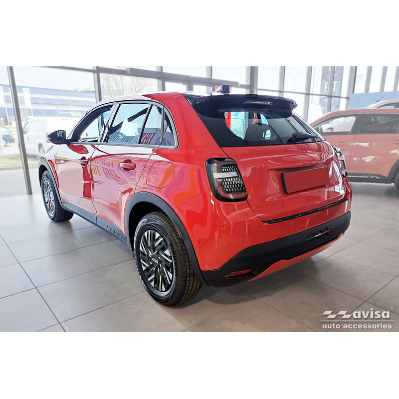 Real 3D Carbon Rear bumper protector  Fiat 600 Hybrid & 600e 2023- 'Ribs'
