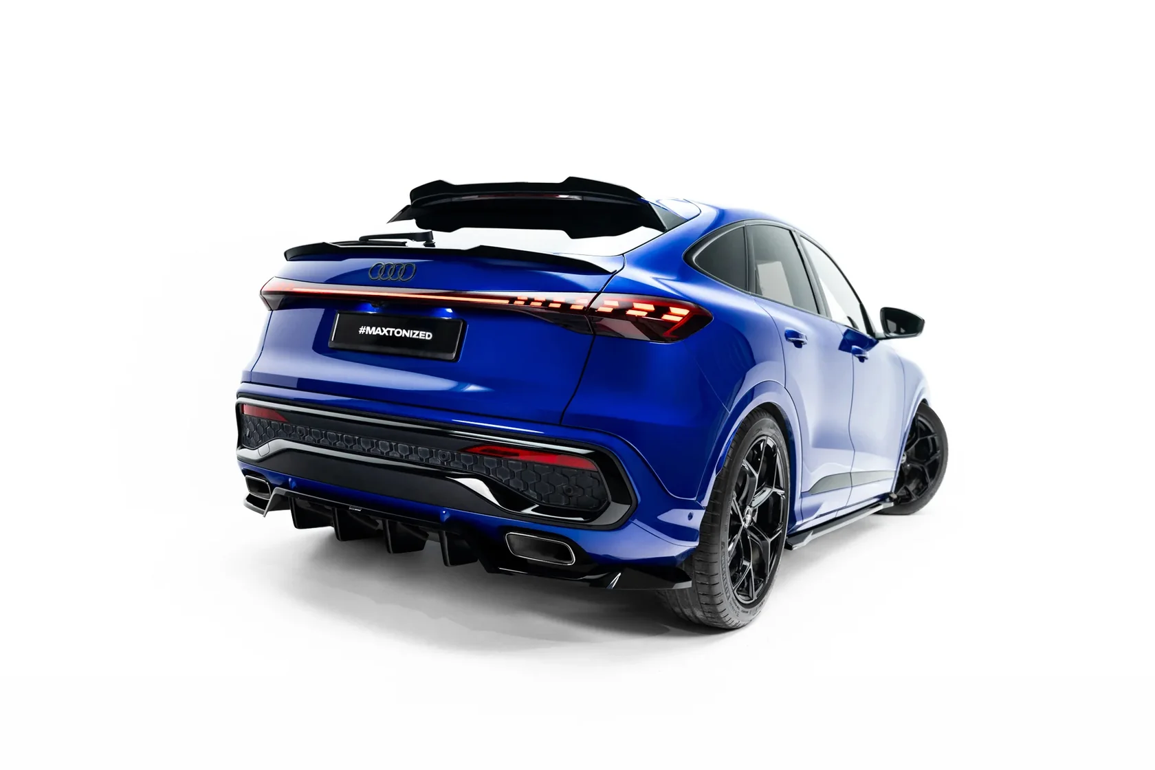 Laag Spoiler passend voor Audi Q5 S-Line Sportback / SUV Mk3 2024 - Maxton Glans Zwart
