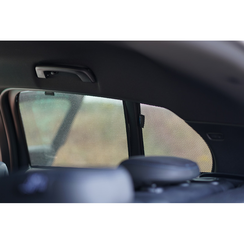 Set Car Shades (rear side doors)  BMW 1-Series F70 5-doors 2024- (4-pieces)