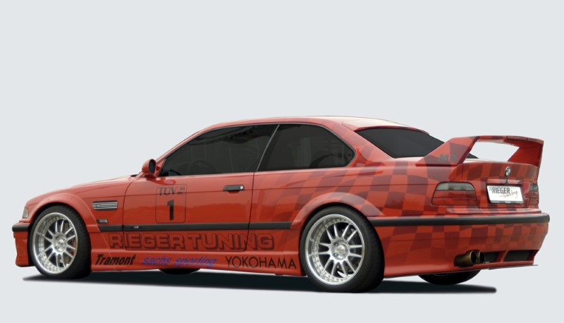 Achterspoiler BMW E36 Coupe met 3e remlicht Rieger