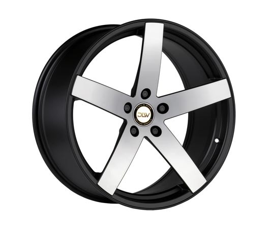 Deluxe Uros K Black Matt Polish 9x20 5x120 ET27 Velgen