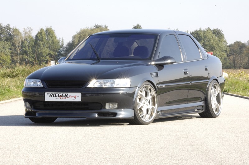 Sideskirts Opel Vectra B with 2 schacht and 2 uitsnedes Rieger
