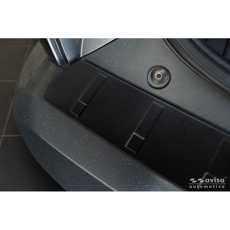 Avisa Matt Black Stainless Steel Rear bumper protector  Dacia Bigster 2024- 'Ribs'