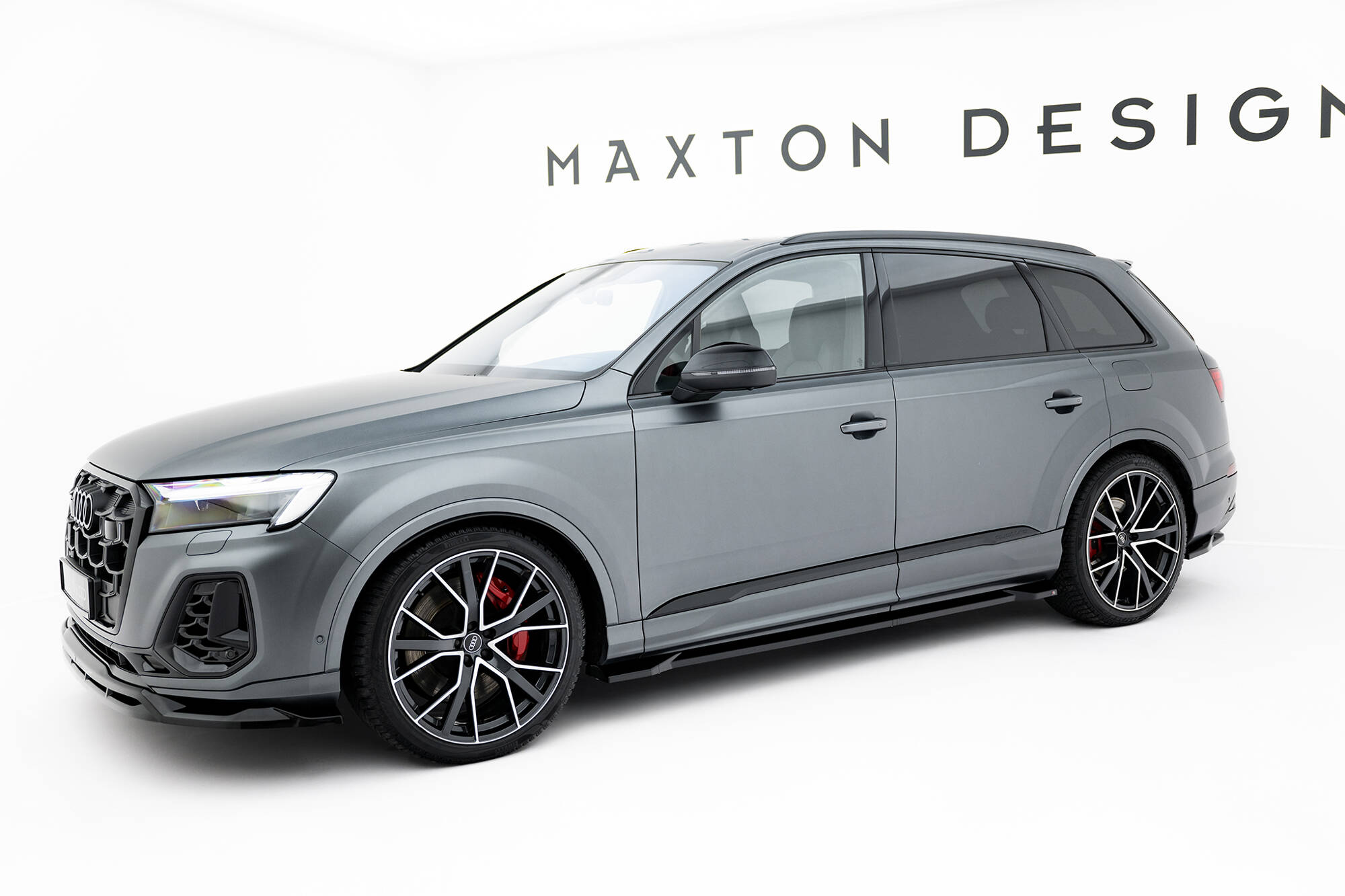 Zijskirts passend voor Audi Q7 S-Line MK2 Facelift 2 Maxton Glanzend zwart
