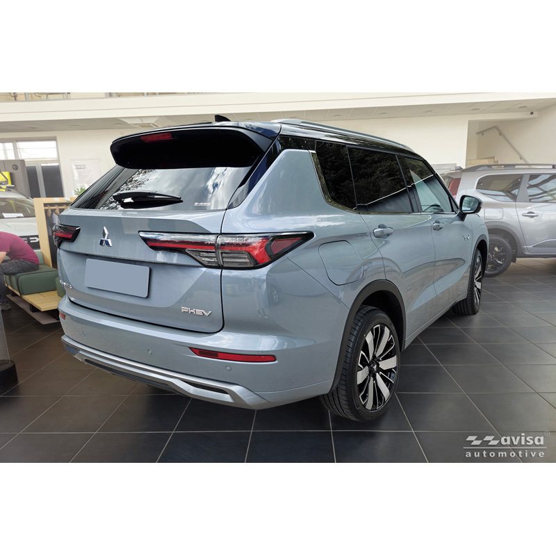 Avisa Black Stainless Steel Inner Rear bumper protector  Mitsubishi Outlander IV Facelift 2025- 'Ribs'