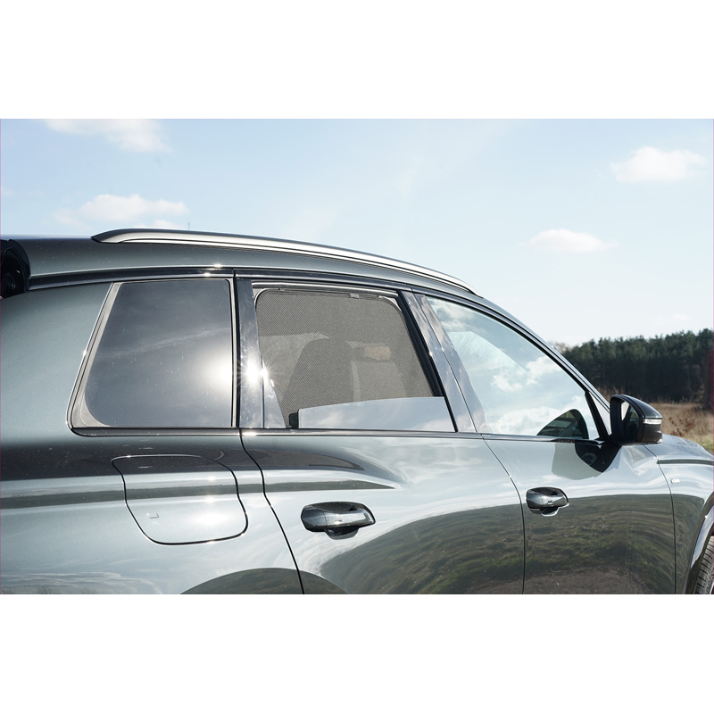Set Car Shades (rear side doors)  Audi Q6 E-Tron (GFB) 2024- (2-pieces)