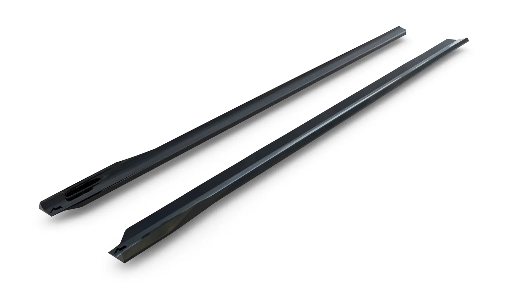 Zijskirts passend voor BMW G70 i7 e-Drive50 M-Pack / i7 x-Drive60 M-Pack / i7 M70 xDrive / M760e M-Pack