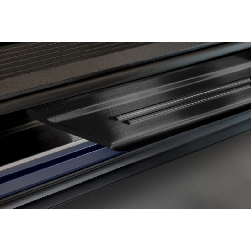 Avisa Black Stainless Steel Door sill protectors  Jaecoo J7 2024- - 'Lines' - 4-pieces