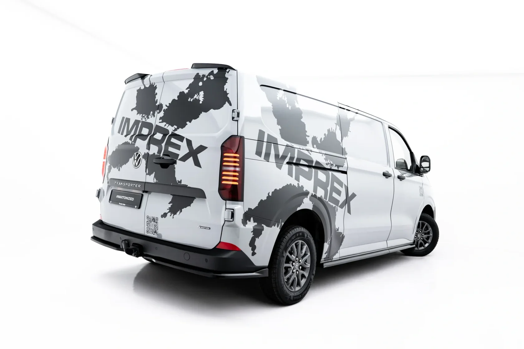 Roof spoiler  Ford Transit Custom (V710) 2023- & Volkswagen Transporter T7 2024- (with 2 rear doors) (PU)