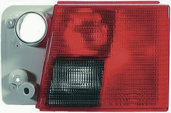 Achterlicht rechts binnen AUDI A6 94-97 SEDAN/AVANT SEDAN/AVANT