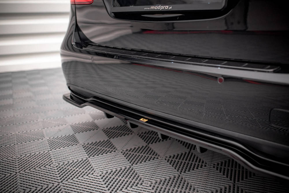 Diffuser passend voor Mercedes B Klasse W246 FL Maxton Glans Zwart