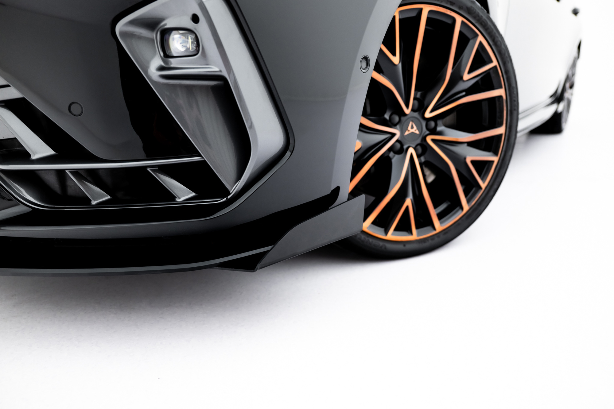 Voorpoiler + Flaps Cupra Leon ST / Hatchback Mk1 Facelift