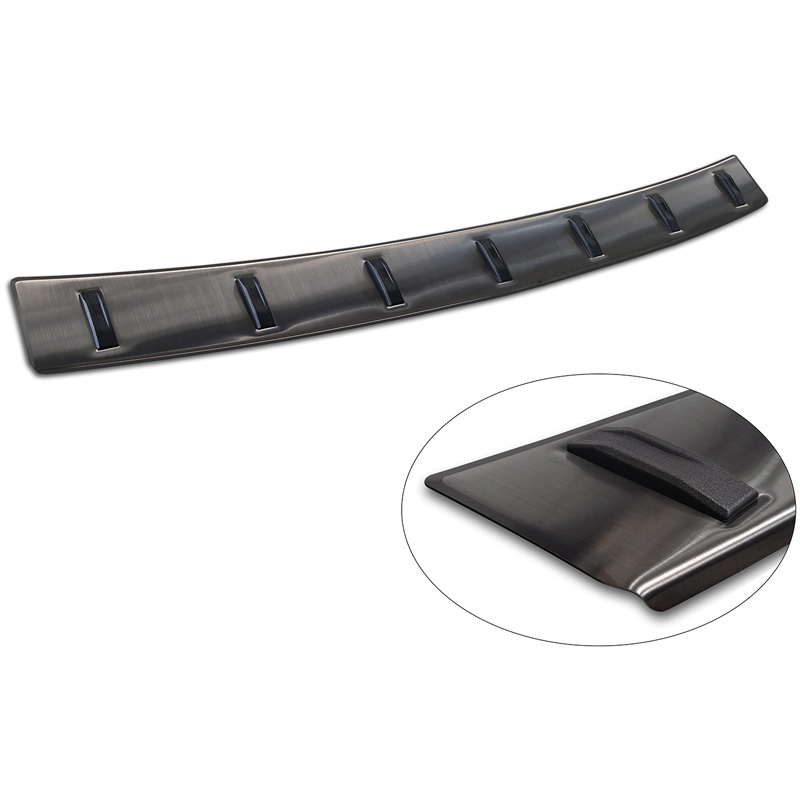 Avisa Black Stainless Steel Rear bumper protector  BMW 5 Series Touring (G61) 2024- incl. M-Sport 'STRONG EDITION'
