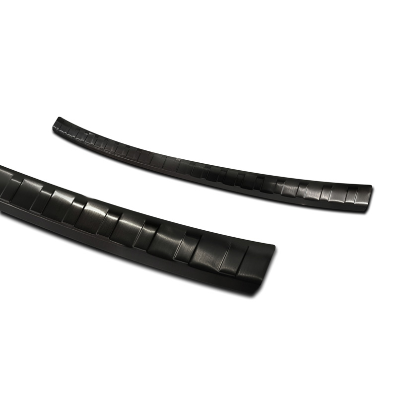 Black Stainless Steel Rear bumper protector  Volkswagen Golf VIII HB 5-doors 2020-2024 & FL 2024- 'Ribs'