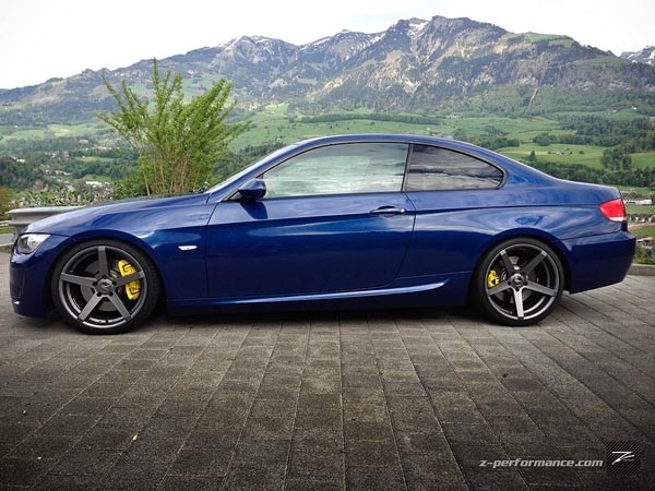 Z-Performance Six Matte Gunmetal 9x18 5x120 ET38 Velgen