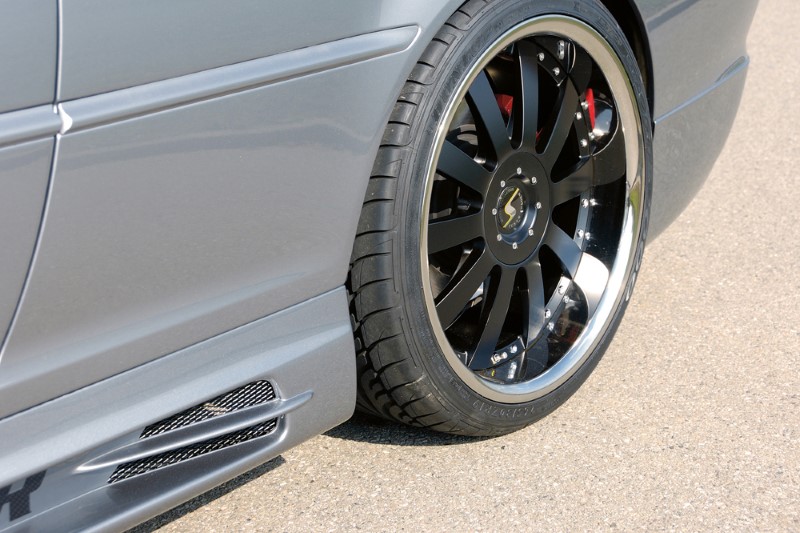 Sideskirts passend voor BMW E46 alle modellen ook M3 with 2 schacht and 2 uit