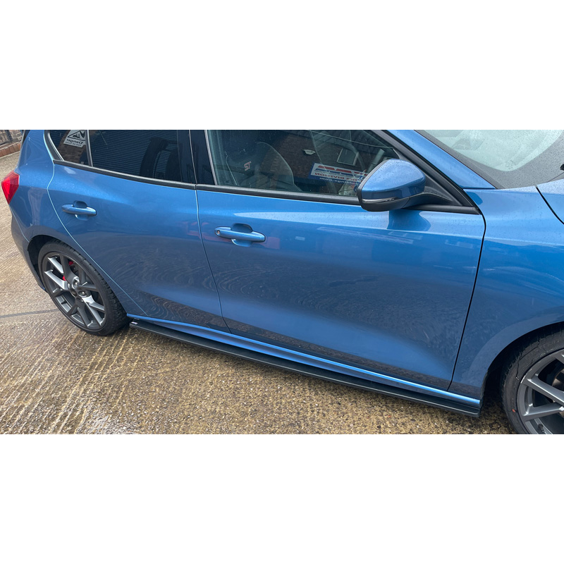 RGM Set Side skirts  Ford Focus IV ST & ST-Line 2018- - Black (ABS)