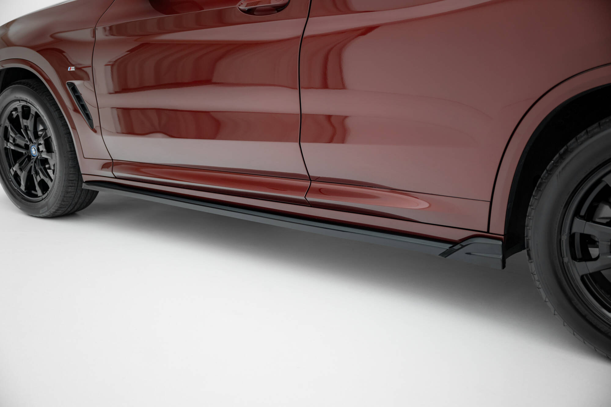 Zijskirts passend voor BMW iX3 M-Pack G08 Facelift Maxton Glanzend zwart