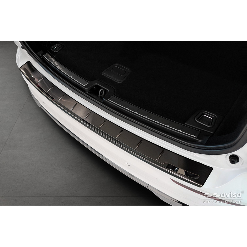 Avisa Black Stainless Steel Rear bumper protector  Volvo XC60 II 2017-2021 & Facelift 2021- incl. R-Design & Plug-in-Hybrid 'Shadow Premium'