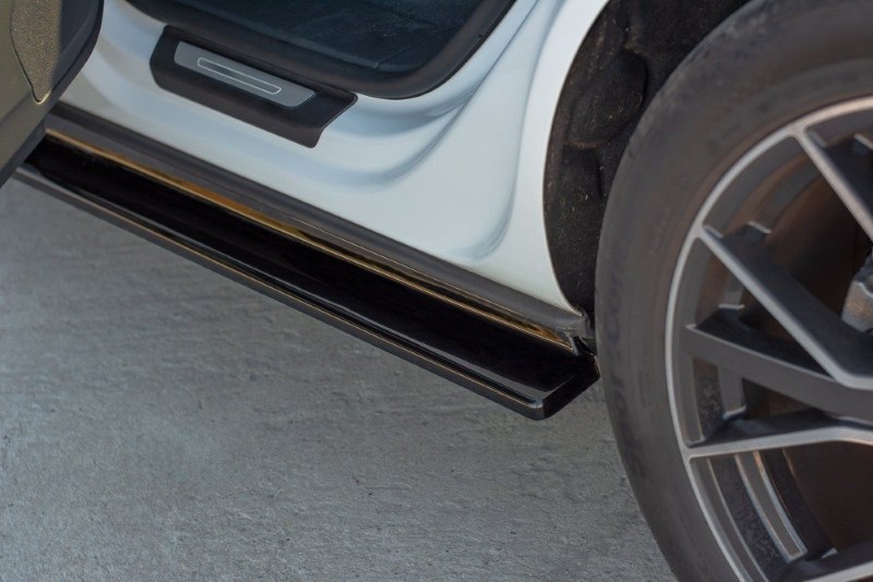 Zijskirts passend voor Audi Q8 S-Line / SQ8 Maxton Glans Zwart