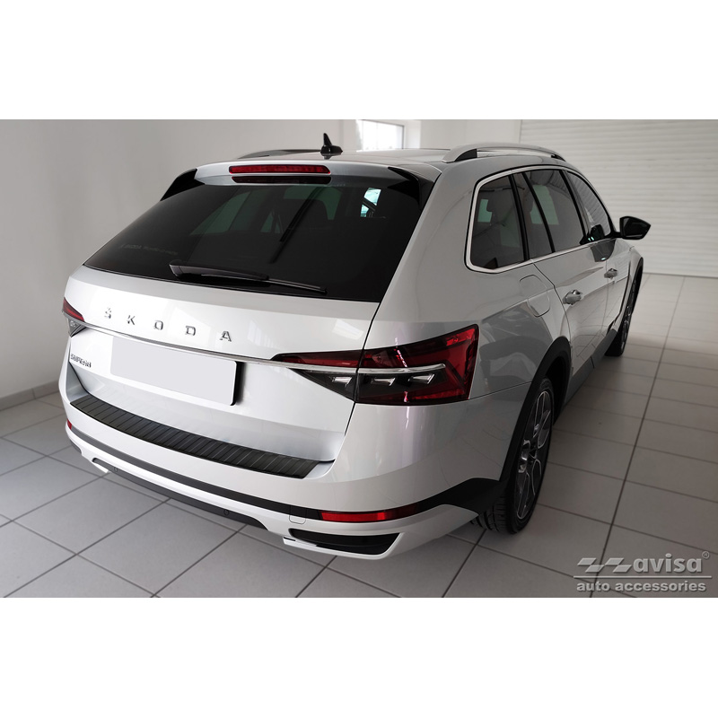Matt Black Stainless Steel Rear bumper protector  Skoda Superb III Combi 2015-2019 & Facelift 2019-2024 incl. Scout 'Ribs'