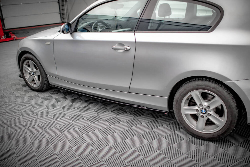 Zijskirts passend voor BMW 1 Serie E87 FL Maxton Glans Zwart