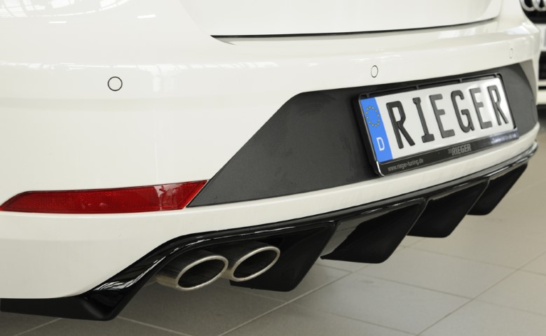 Achterbumper Diffusor Seat Leon FR 5F 17-.. Rieger Glossy Black