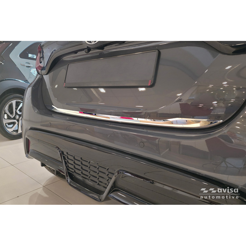 Avisa Chrome Stainless Steel Trunk Tailgate Trim Cover  Toyota Yaris (P21) 2020-2024 & Facelift 2024-