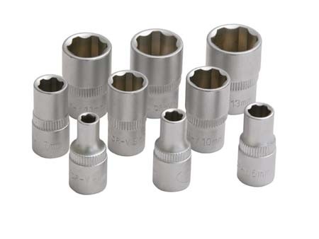 SOCKET