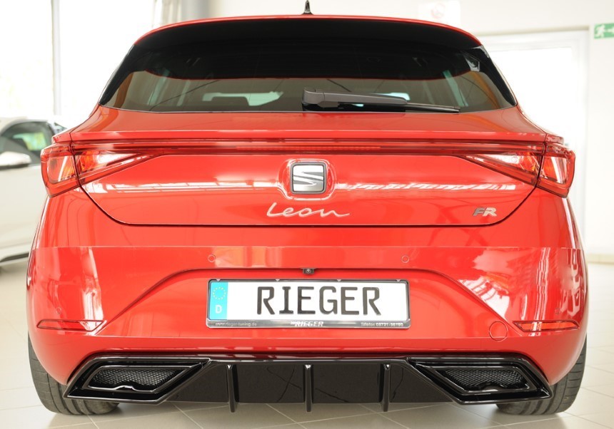 Diffuser passend voor Seat Leon KL Rieger glans zwart