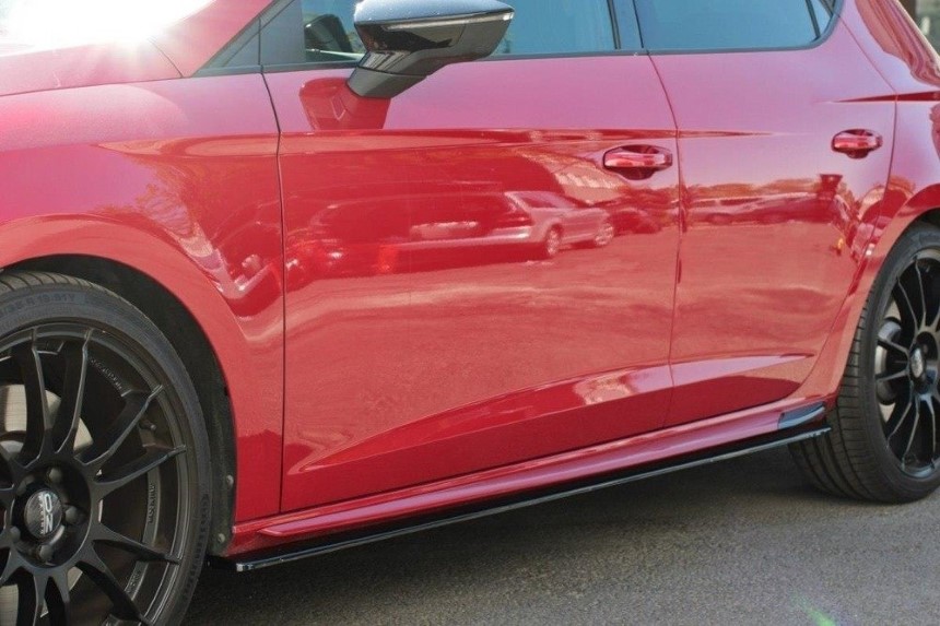 Zijskirts passend voor Seat Leon FR 5F Maxton Design glans zwart V.2