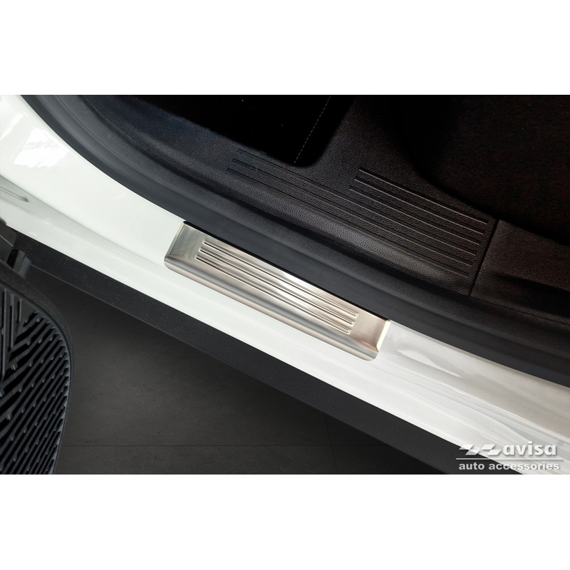 Inox door sill protectors  Dacia Duster III 2024- - 'Lines' - 4-pieces