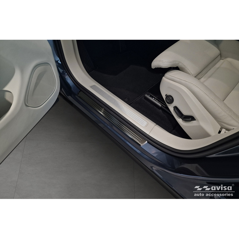 Black Inox door sill protectors  Volvo XC60 II 2017-2021 & FL 2021- incl. R-Design- - 'Lines' - 4-pieces