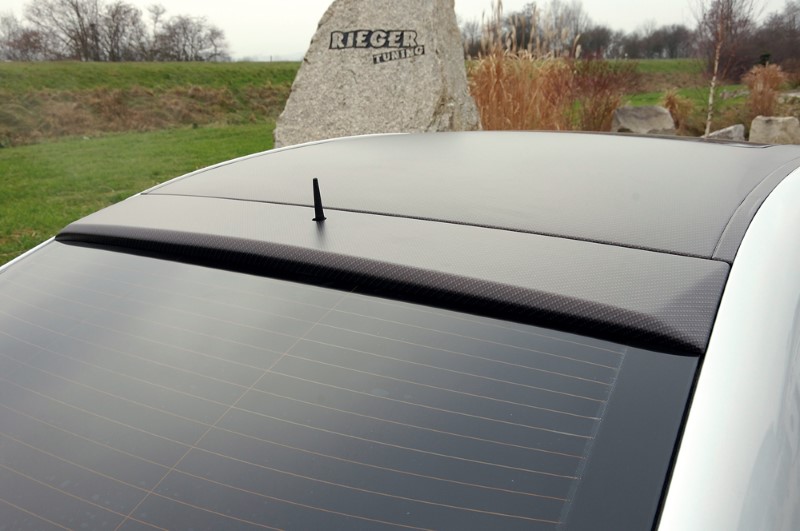 Windowspoiler Carbon met uitsparing voor antenne Mercedes W203